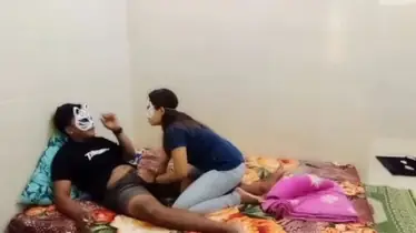 Istri Minta Jatah Malam Jumat Panas